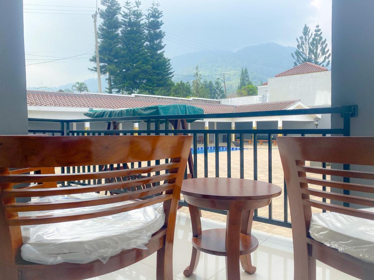 Villa Andalus 3 Puncak Zewnętrze zdjęcie